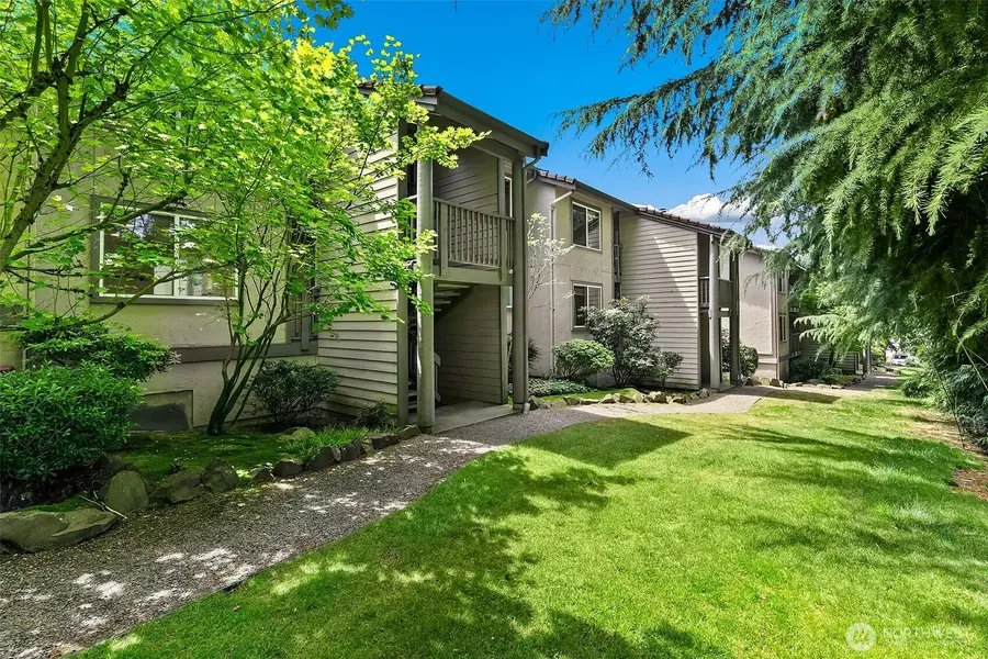 12715 NE 120th Street #C8, Kirkland, WA 98034 - #2