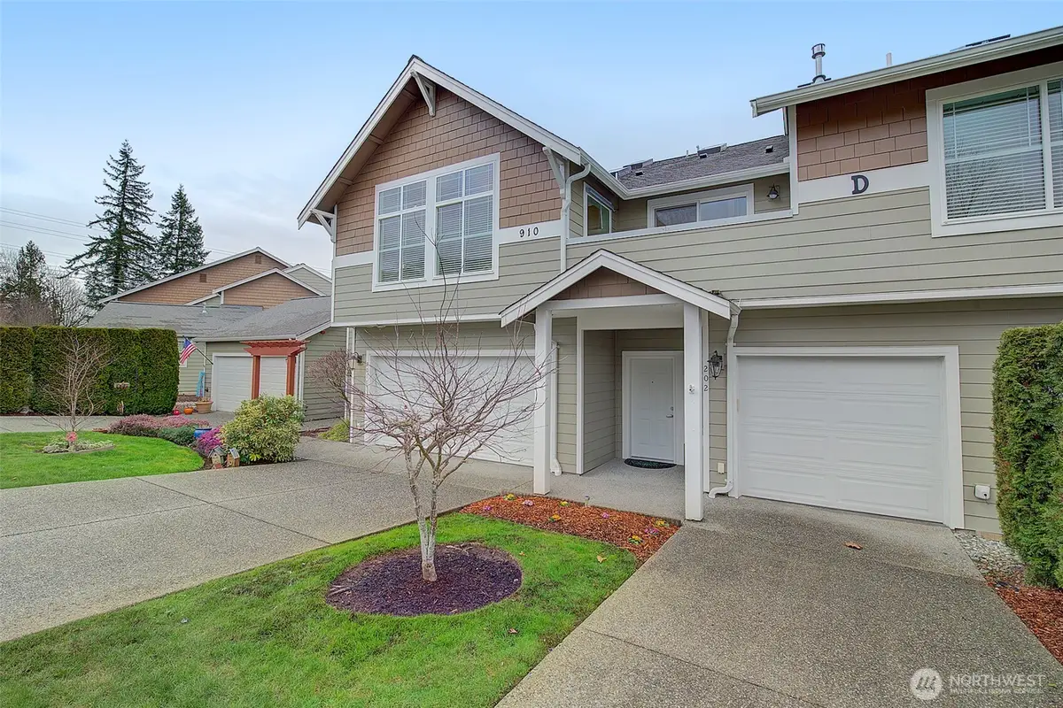 910 Medical Center Drive #D202, Arlington, WA 98223 - #1