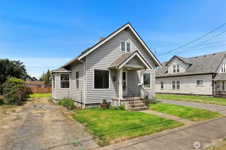710 2nd Street Sw, Puyallup, WA 98371 - #2