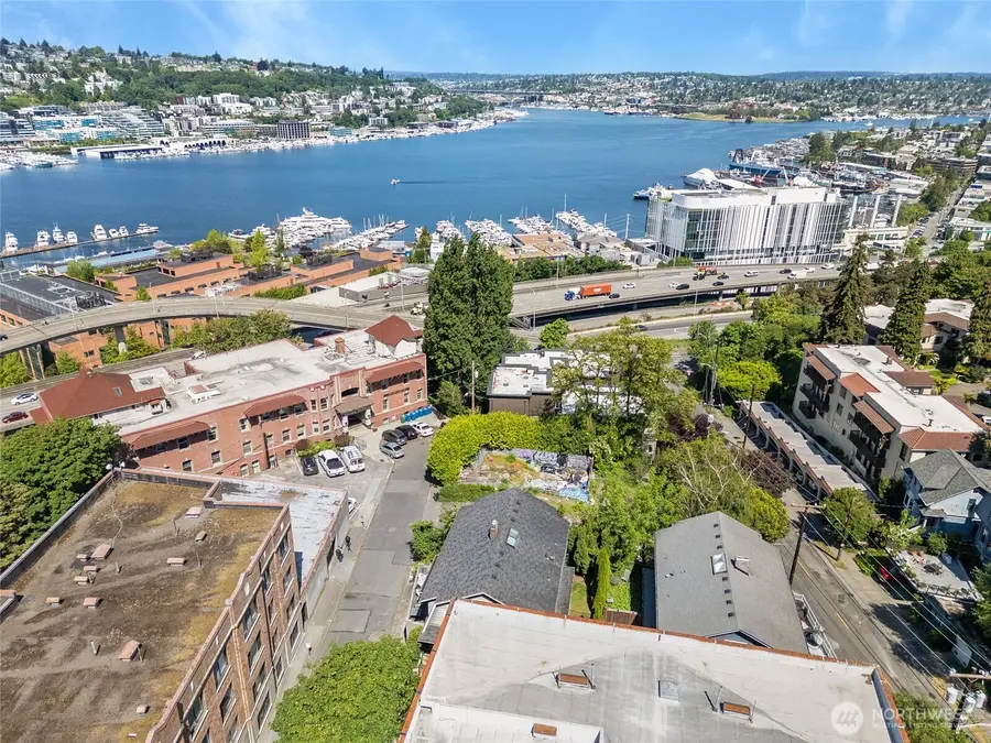 1010 Bellevue Court E, Seattle, WA 98102 - #2