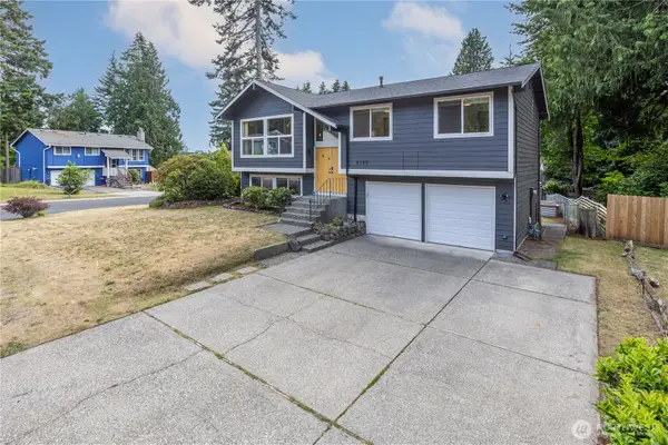 8105 Spur Court Nw, Bremerton, WA 98311