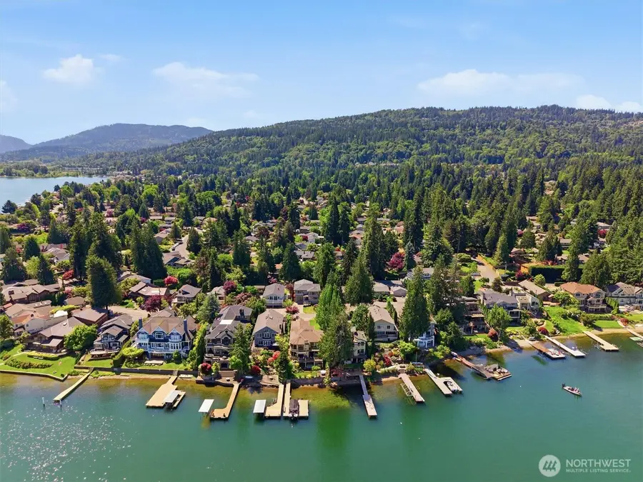 18823 SE 42nd Street, Issaquah, WA 98027 - #3