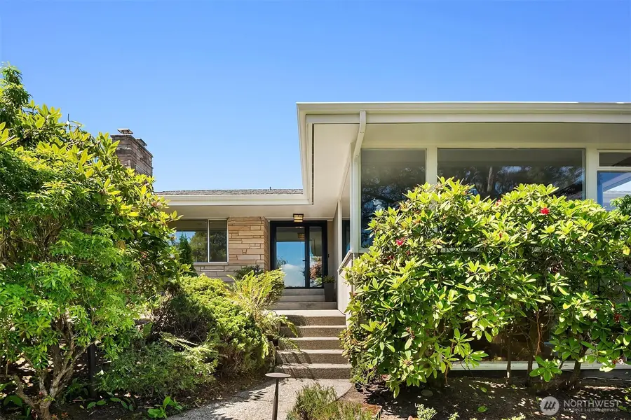 5757 64th Avenue Ne, Seattle, WA 98105 - #2