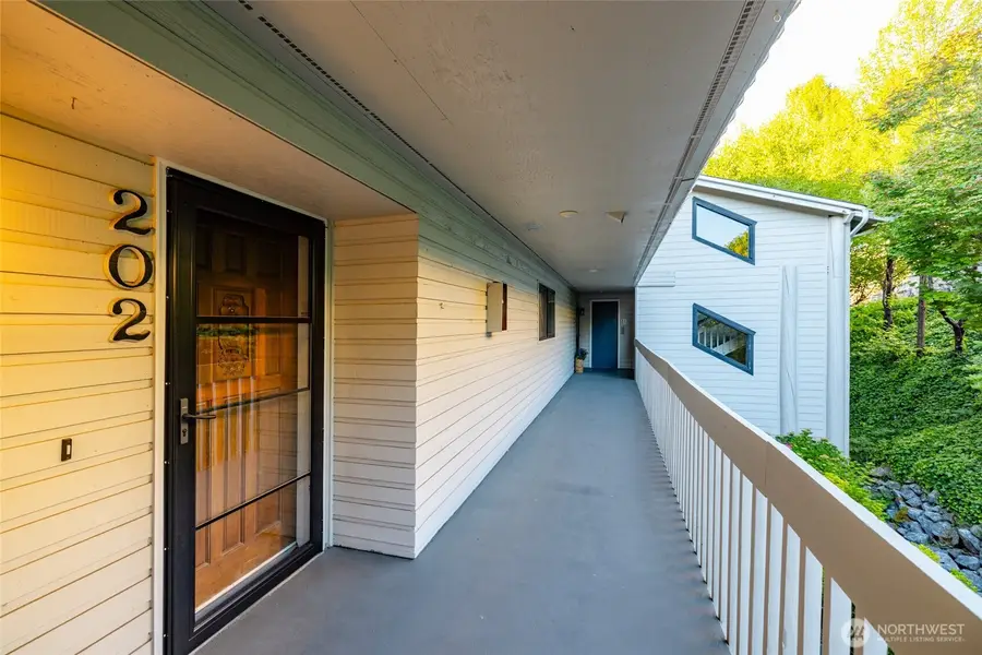 402 Boulevard #202, Bellingham, WA 98225 - #3