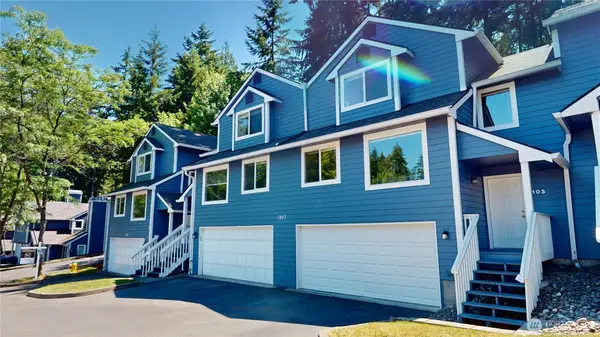 1307 NW Slate Lane #103, Silverdale, WA 98383