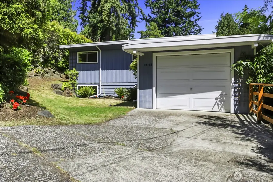1542 NE 96th Street, Seattle, WA 98115 - #2