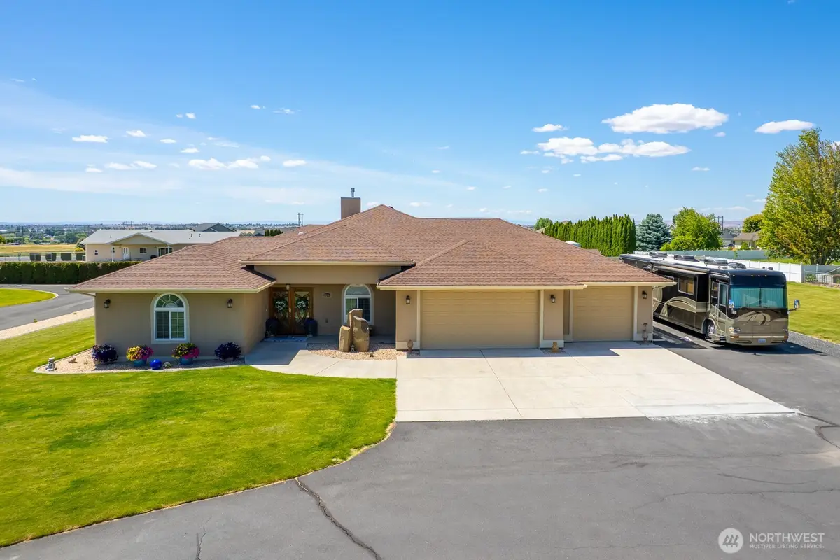 5094 K.8 Ne, Moses Lake, WA 98837 - #1