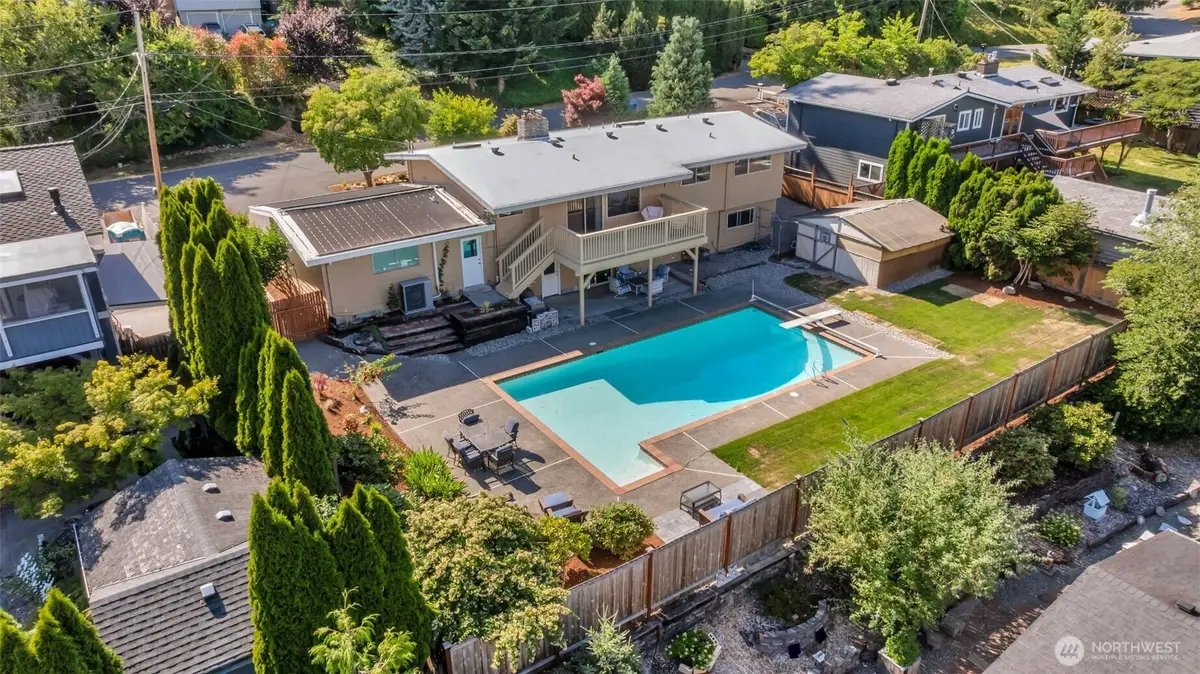 19156 66th Place Ne, Kenmore, WA 98028 - #1