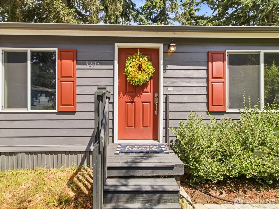 9205 206th Street Ct E, Graham Thrift, WA 98328 - #2