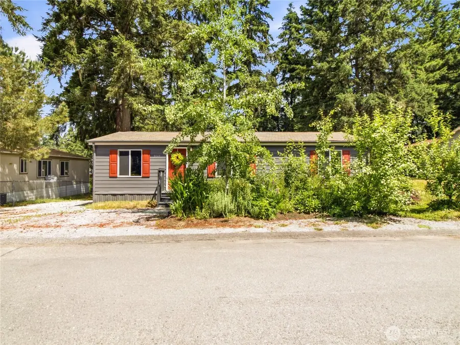 9205 206th Street Ct E, Graham Thrift, WA 98328 - #3