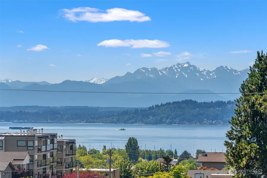 709 Maple Street, Edmonds, WA 98020 - #3