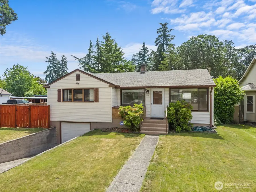 15205 Grant Avenue Sw, Lakewood, WA 98498 - #2