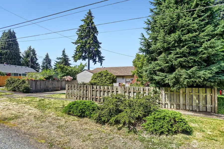 16719 3rd Avenue Ne, Shoreline, WA 98155 - #3