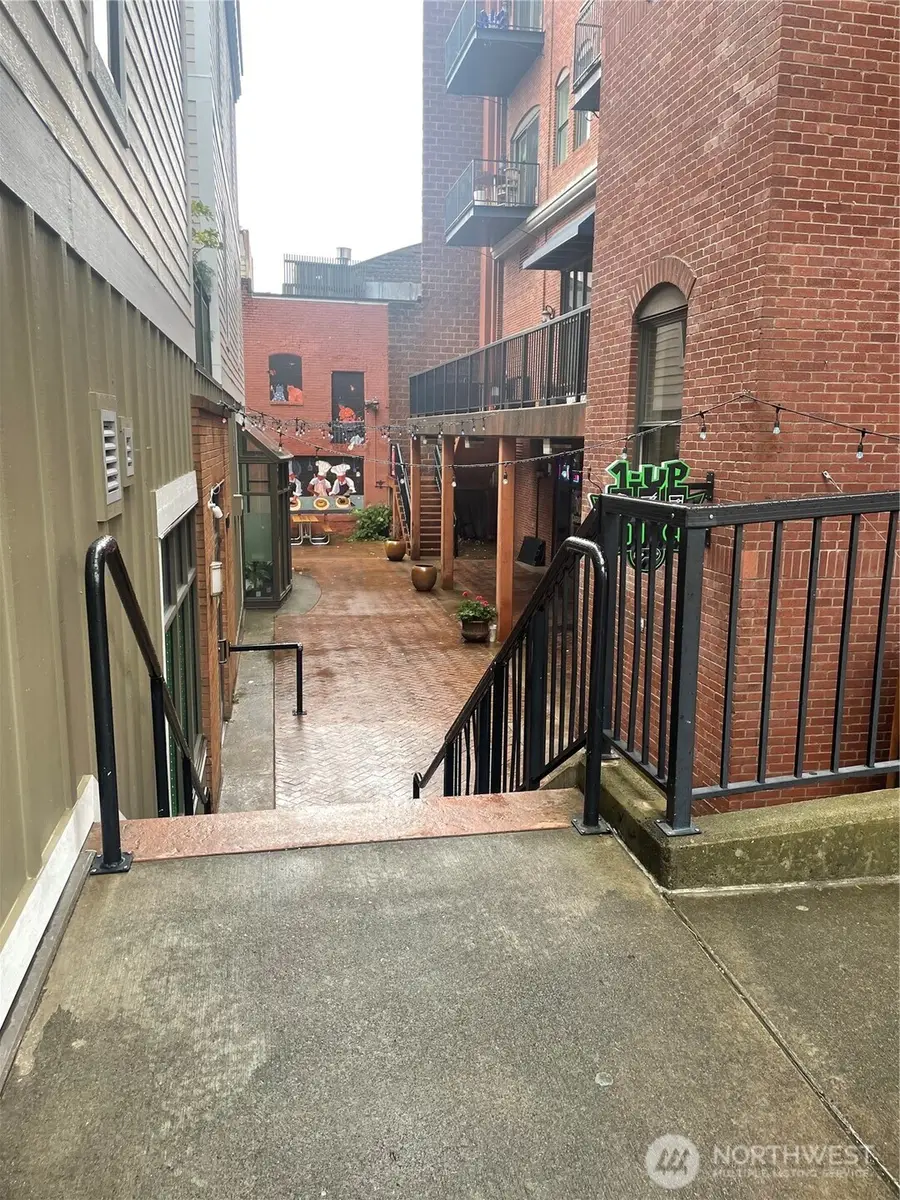 1101 Mckenzie Avenue #206, Bellingham, WA 98225 - #3