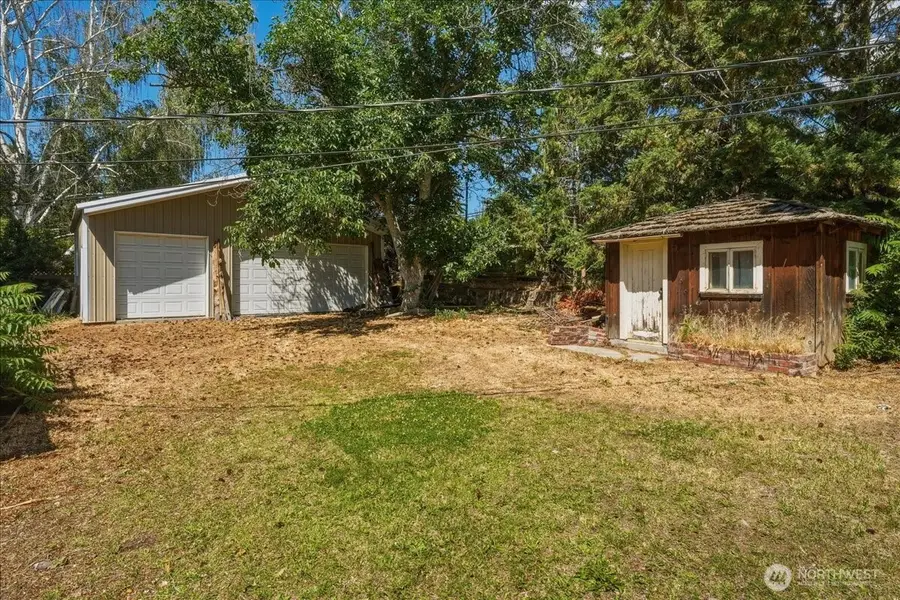 291 11th Street Ne, East Wenatchee, WA 98802 - #2