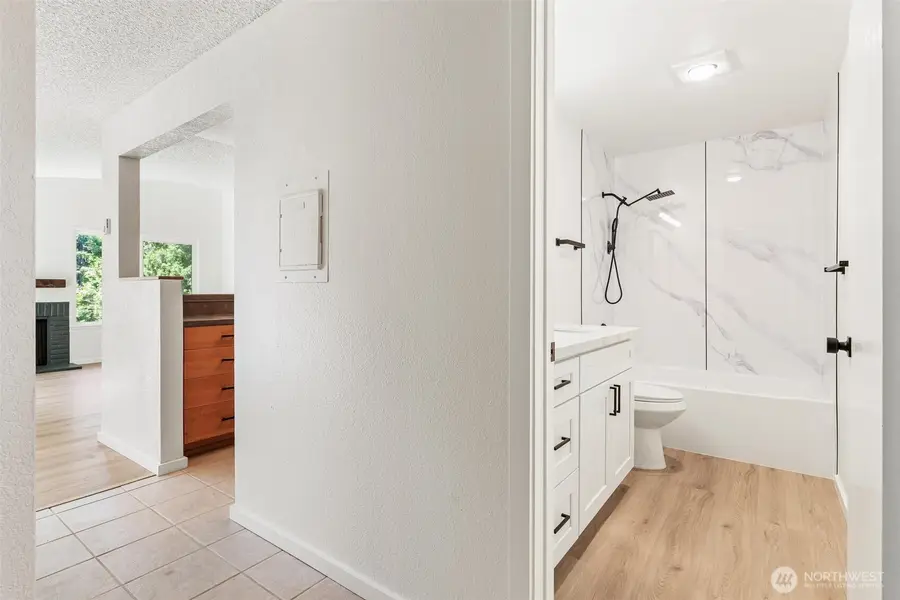 4415 145th Avenue Ne #H6, Bellevue, WA 98007 - #2
