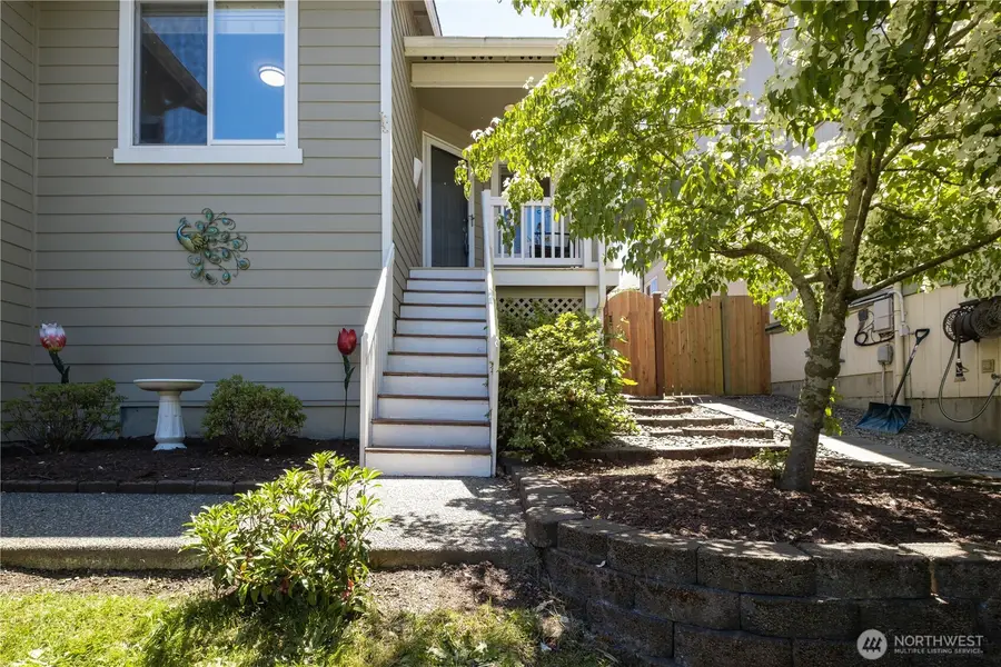 6724 49 Place Ne, Marysville, WA 98270 - #2