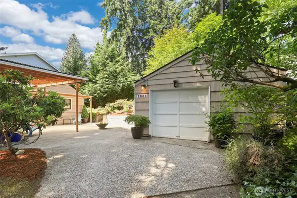 13619 Des Moines Memorial Drive S, Burien, WA 98168