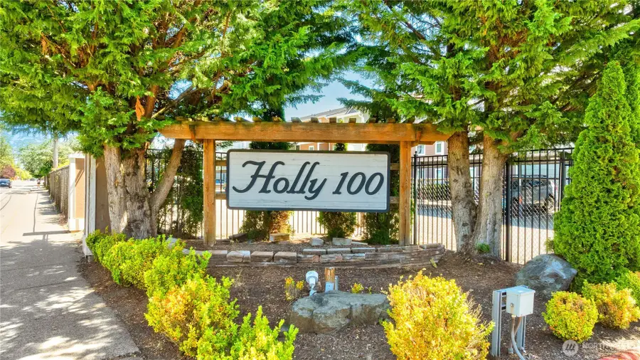 9917 Holly Drive #B310, Everett, WA 98204 - #2