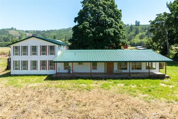 57 Covered Bridge Rd, Grays River, WA 98621