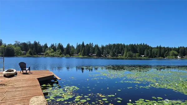 178 E Lake Desire #1, Renton, WA 98058