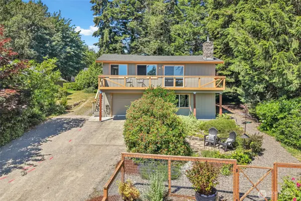 111 Gamble Lane, Port Ludlow, WA 98365