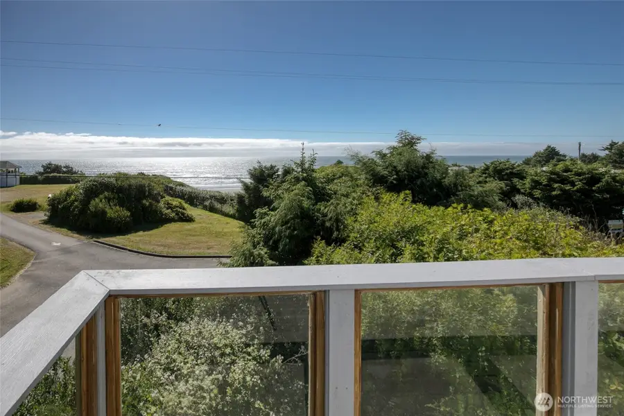 36 Duke Lane, Pacific Beach, WA 98571 - #3