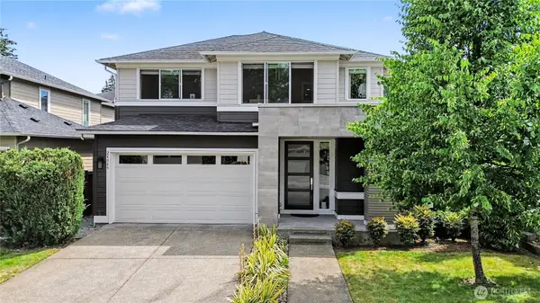 24045 SE 258th Way, Maple Valley, WA 98038