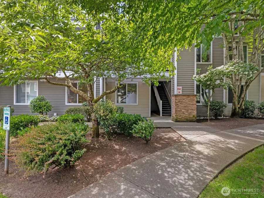 12530 Admiralty Way #J103, Everett, WA 98204 - #3