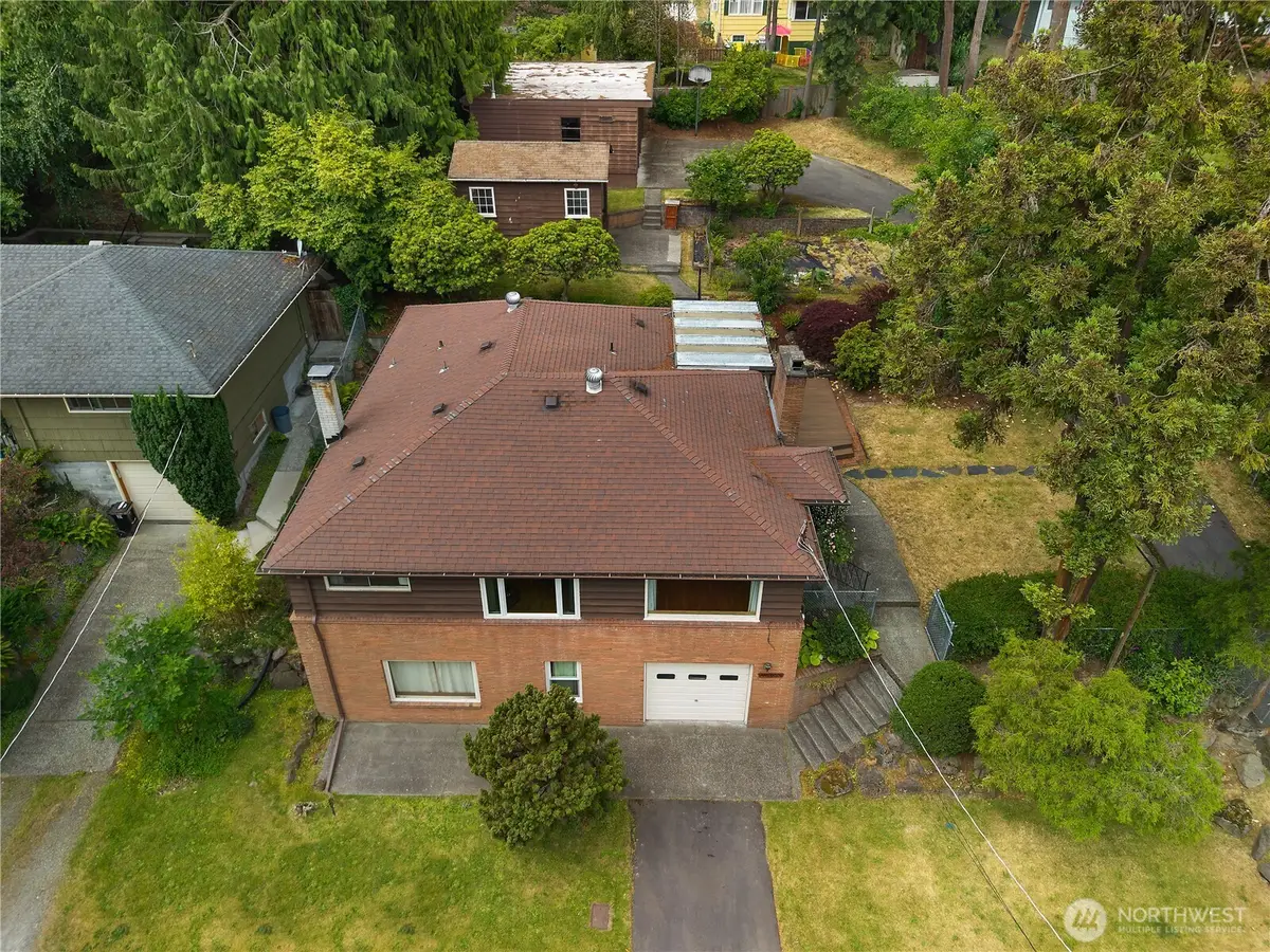 10323 48th Avenue Ne, Seattle, WA 98125 - #1