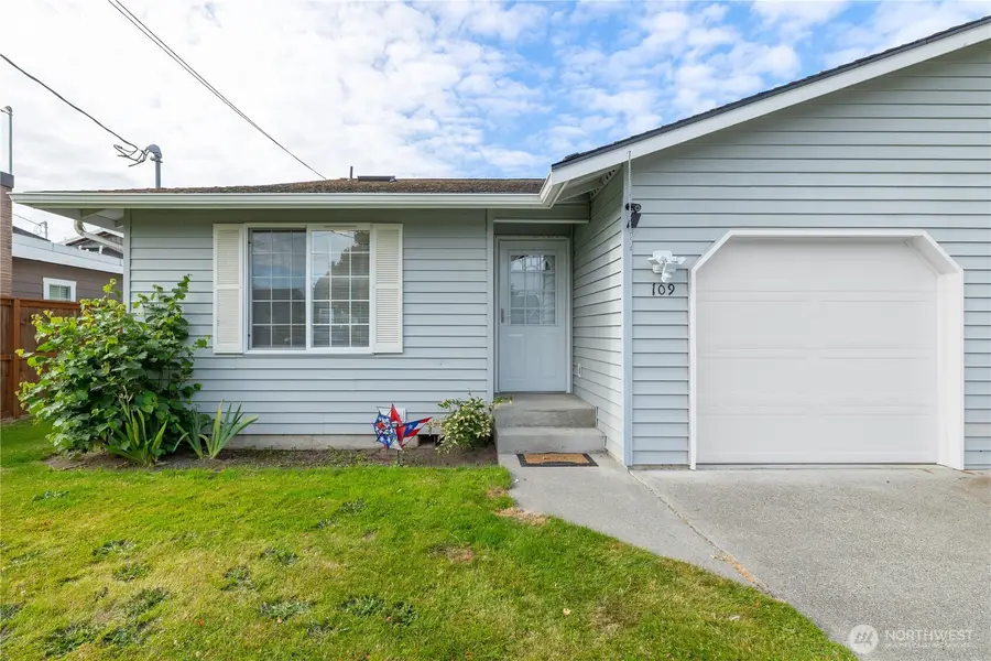107 Talcott Street, Sedro Woolley, WA 98284 - #2