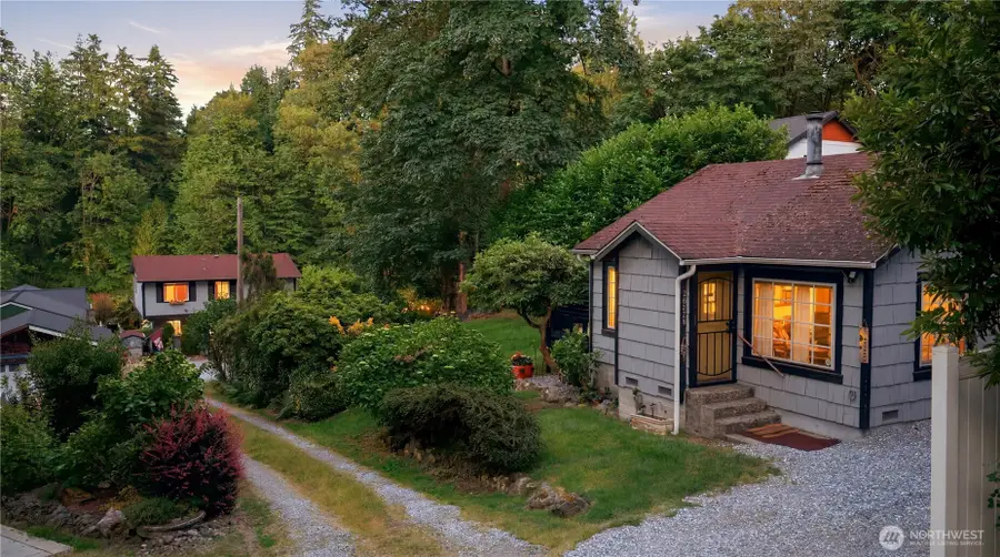 26420 Lake Fenwick Road S, Kent, WA 98032 - #2