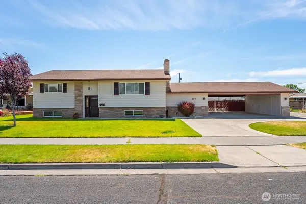 917 S Dahlia Drive, Moses Lake, WA 98837