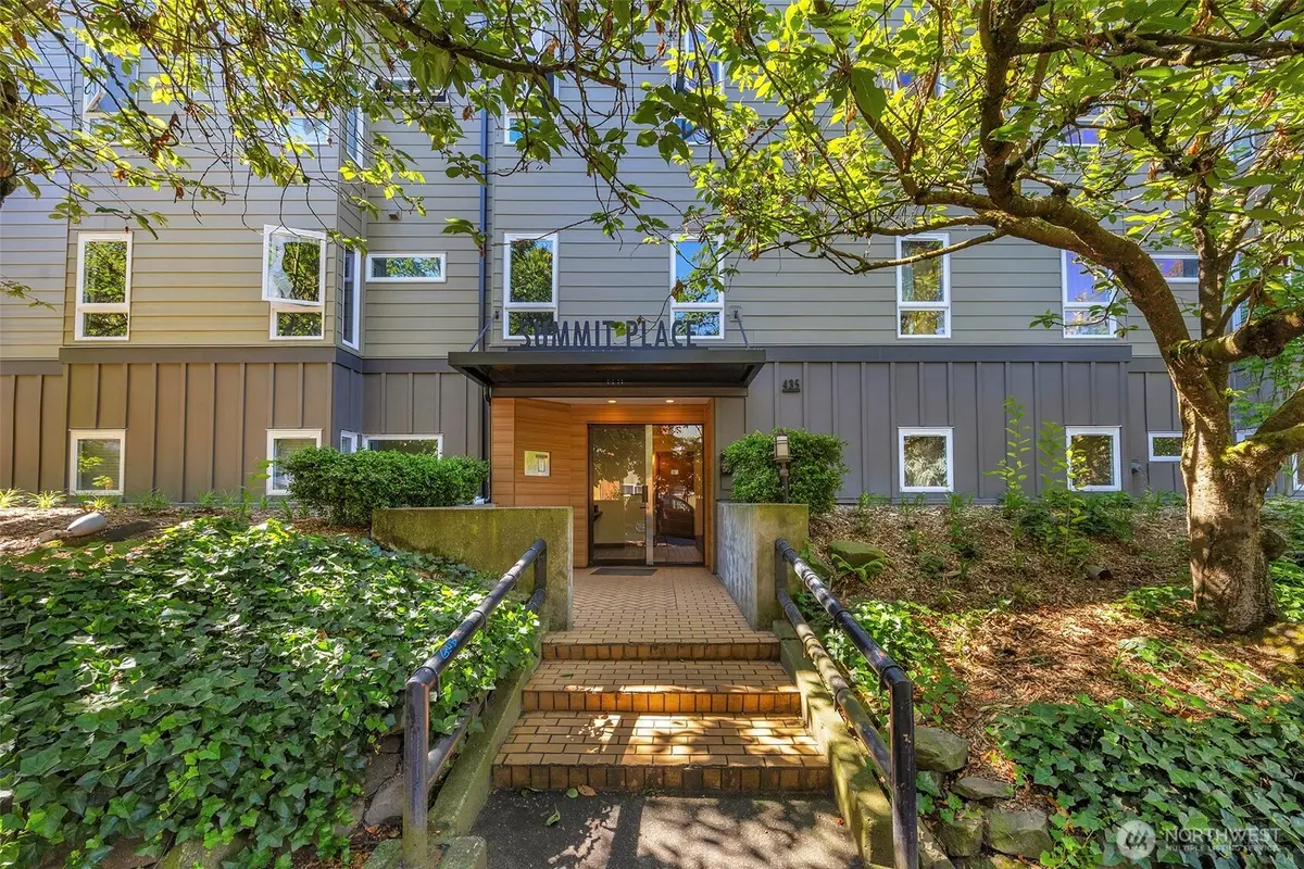 435 Summit Avenue E #402, Seattle, WA 98102 - #1