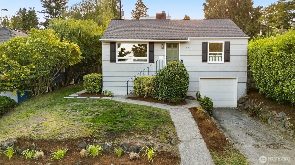 4411 50th Avenue Sw, Seattle, WA 98116 - #1