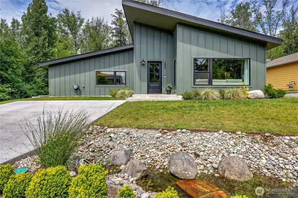 384 Ruth Lane, Bremerton, WA 98310