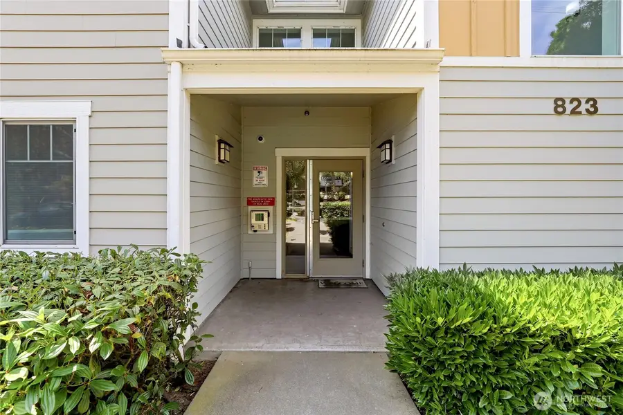 823 Davis Place S #104, Seattle, WA 98144 - #3