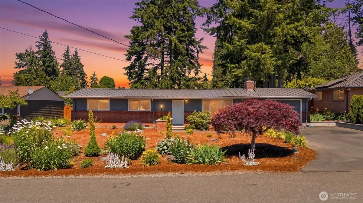 4627 192nd St Sw, Lynnwood, WA 98036 - #1