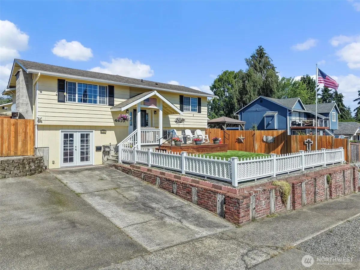 4610 N Defiance Street, Tacoma, WA 98407 - #1