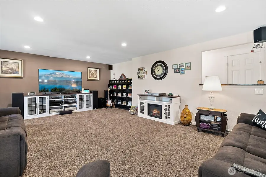 4610 N Defiance Street, Tacoma, WA 98407 - #3