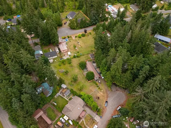 8372 Juniper Lane, Maple Falls, WA 98266