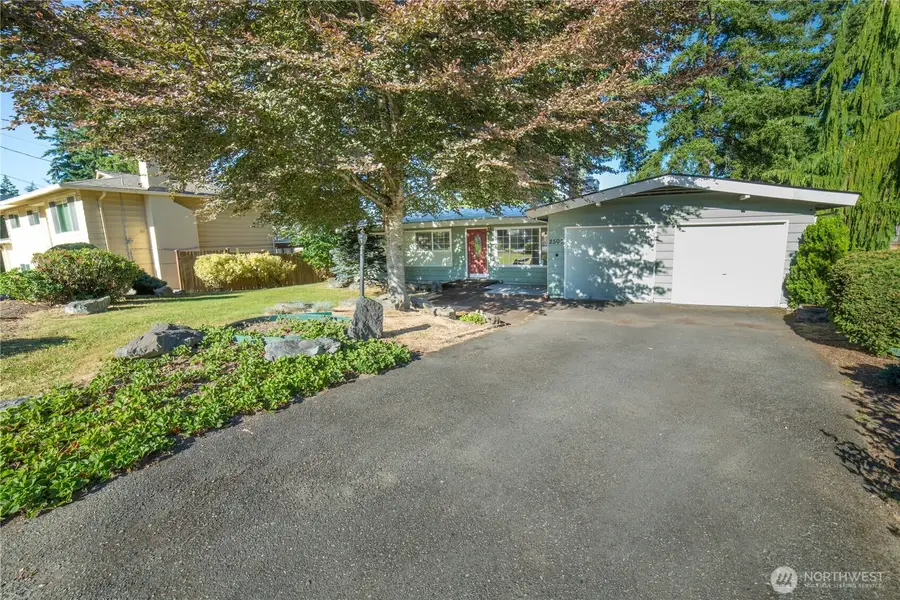 2500 167th Place Ne, Bellevue, WA 98008 - #3