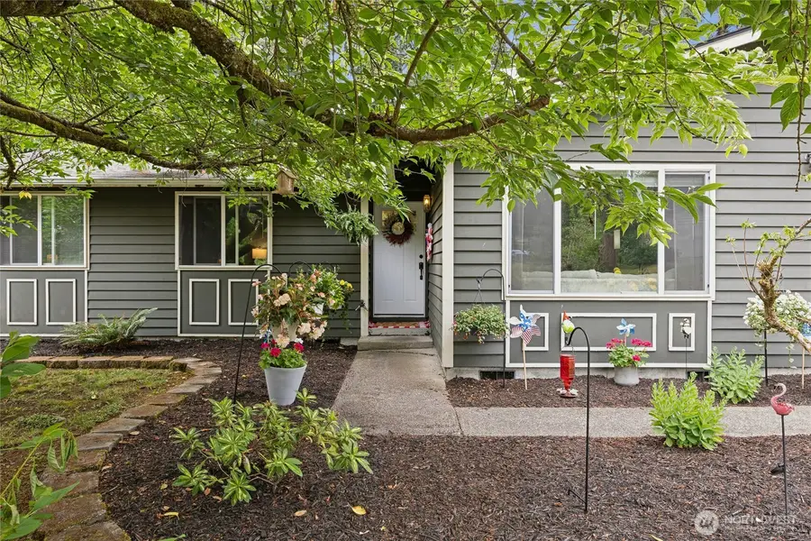 8915 Quinault Drive Ne, Olympia, WA 98516 - #3