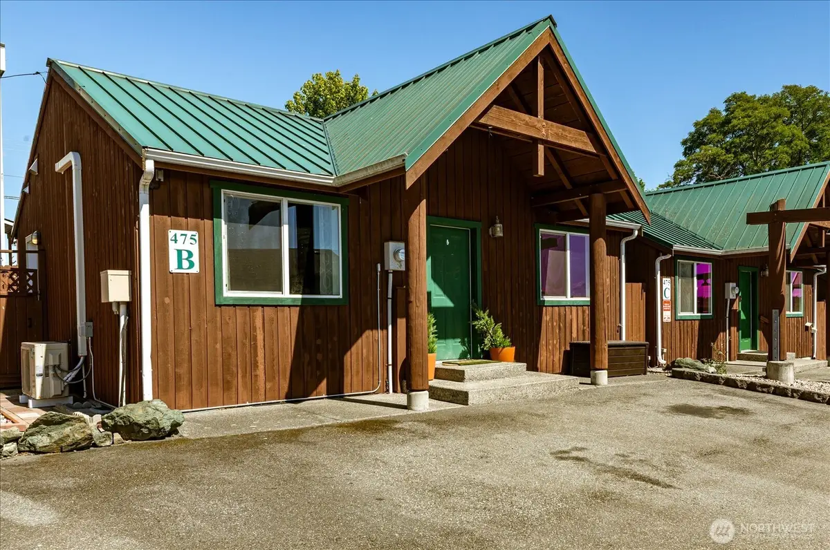 475 SE Barrington Drive, Oak Harbor, WA 98277 - #1