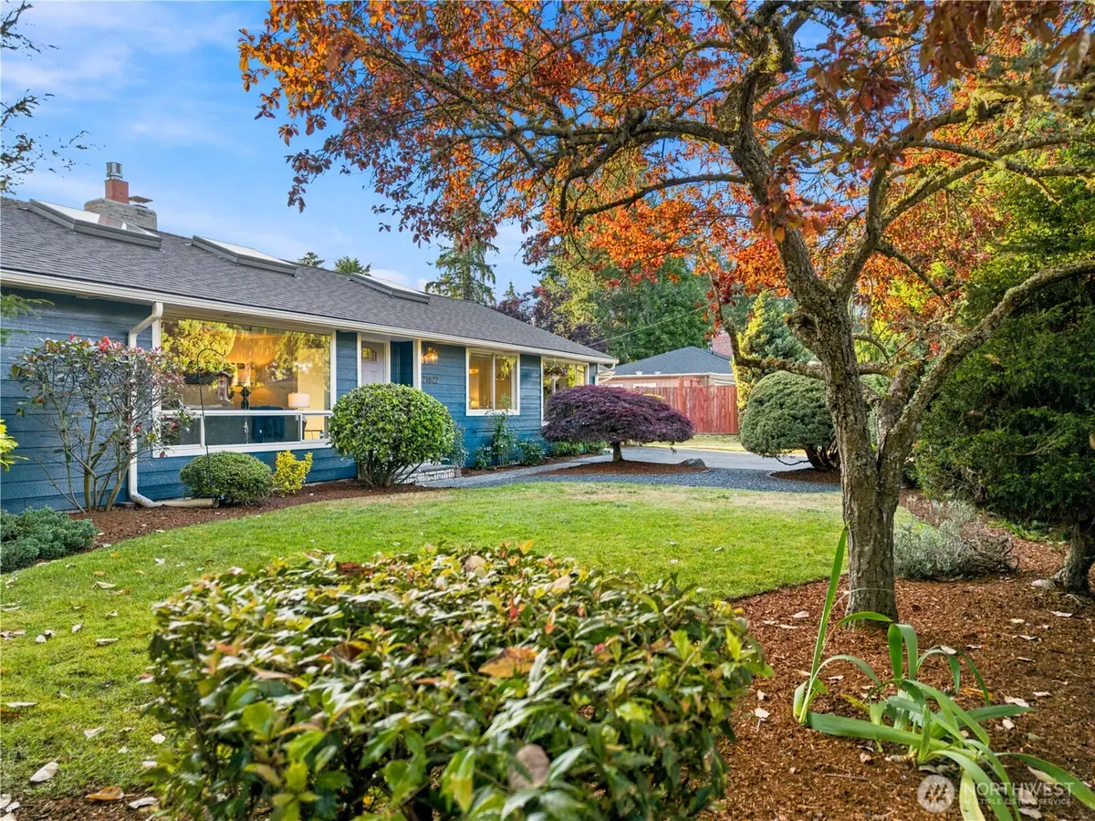 21822 92nd Avenue W, Edmonds, WA 98020 - #1
