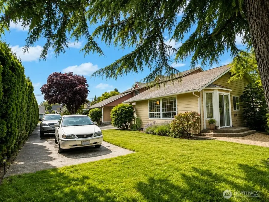 219 7th Street Ne, Puyallup, WA 98372 - #3