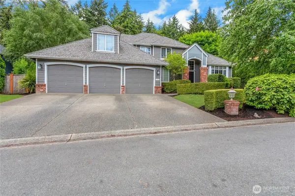 2416 22nd Avenue Ct Nw, Gig Harbor, WA 98335