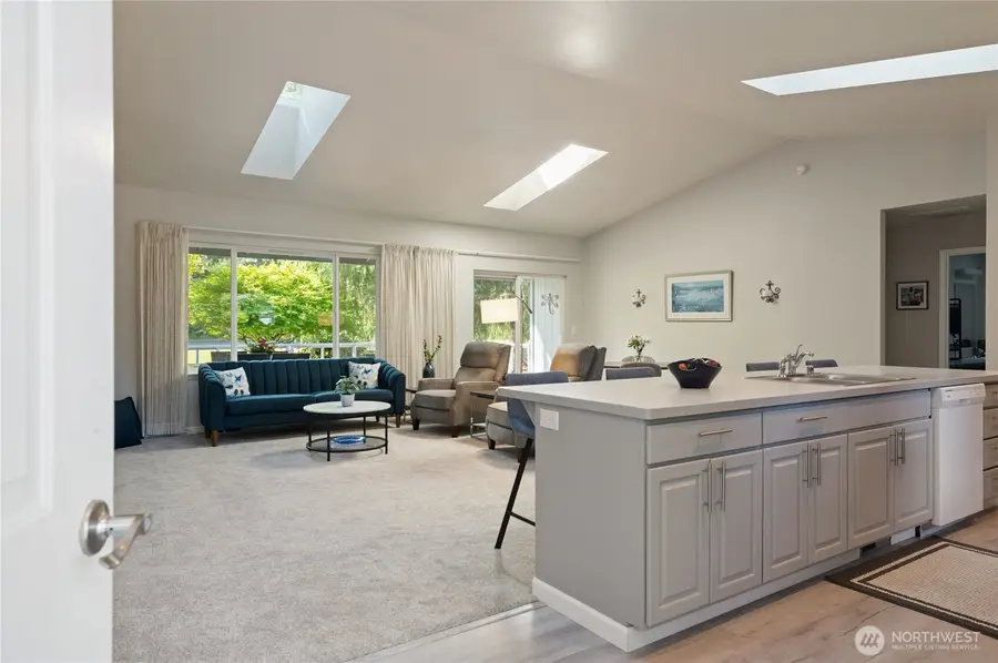 41 E Rainier Drive, Allyn, WA 98524 - #2