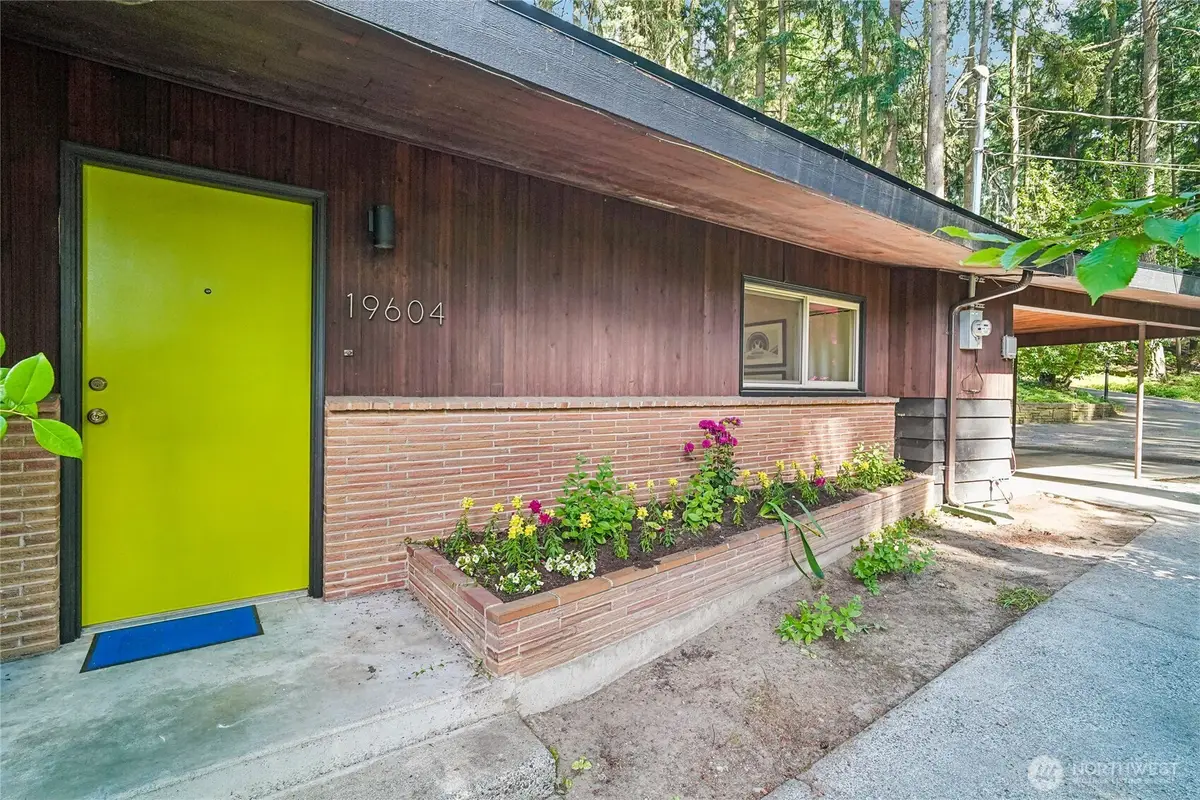 19604 10th Avenue Ne, Shoreline, WA 98155 - #1