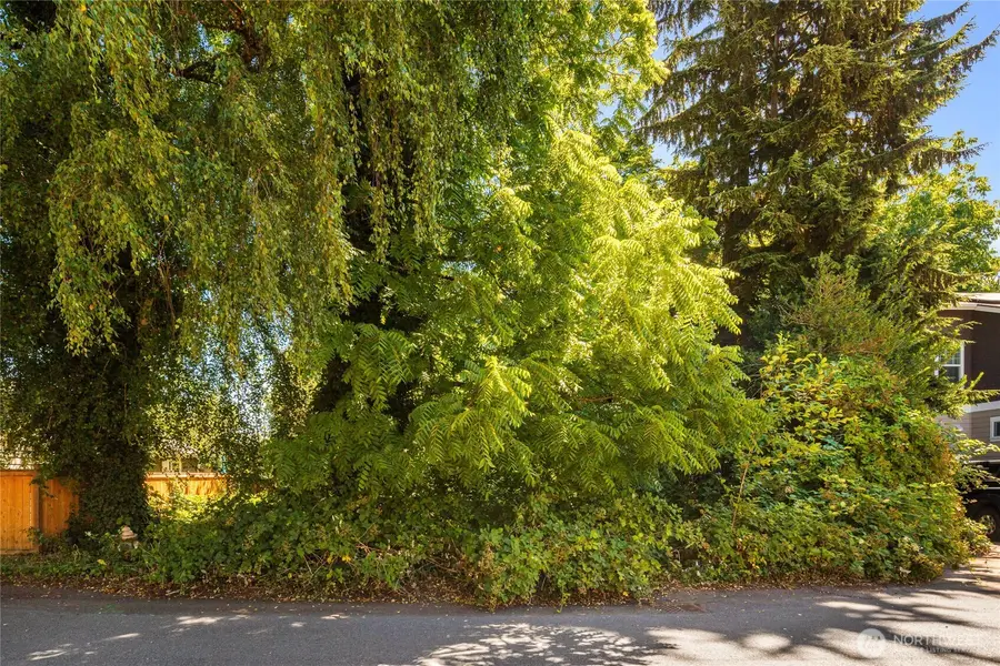 315 Lind Avenue Nw #3, Renton, WA 98057 - #2